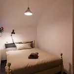 Corte Degli Ulivi 게스트하우스 비코에쿠엔세